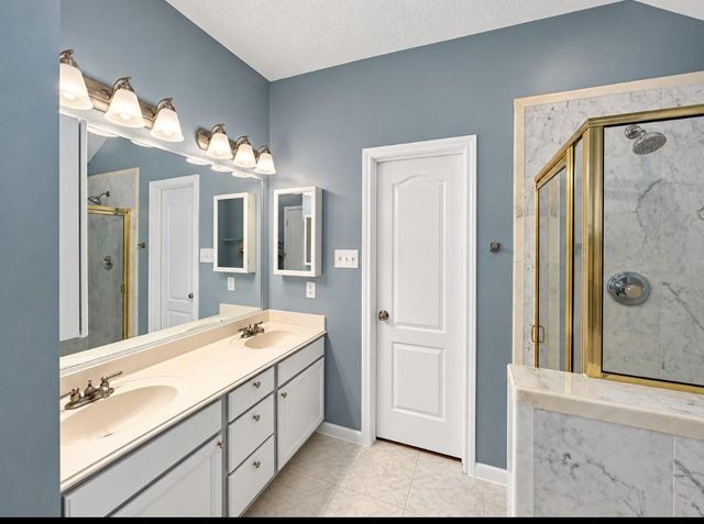 13618 Sablegrove Lane, Houston, TX 77014