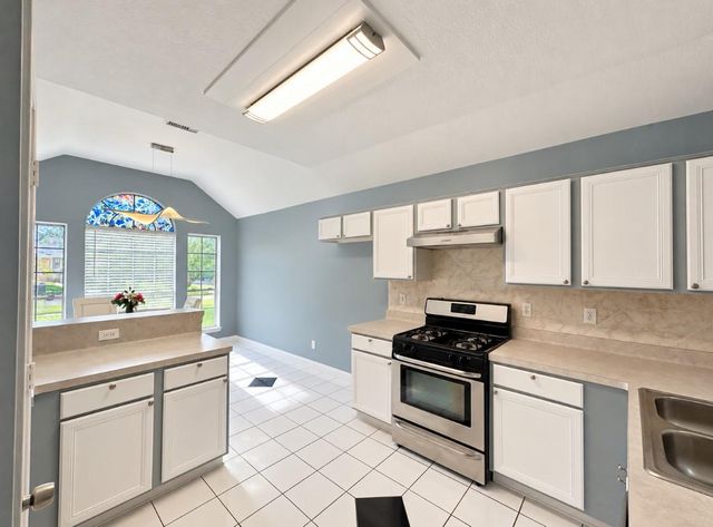 13618 Sablegrove Lane, Houston, TX 77014