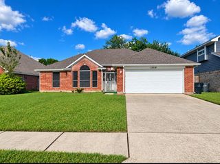 13618 Sablegrove Lane, Houston, TX 77014