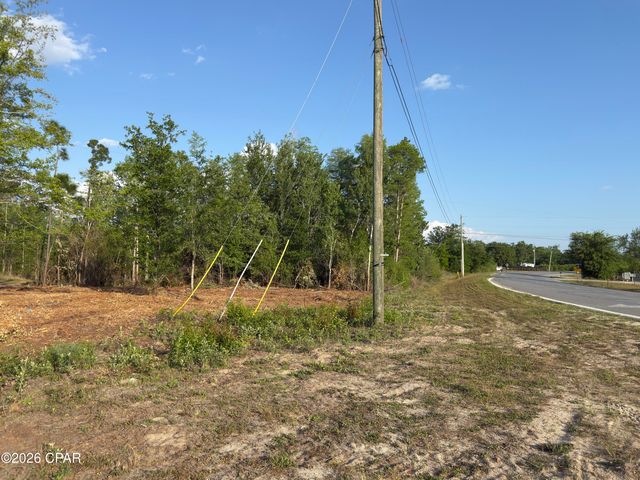 000 Campflowers Road, Youngstown, FL 32466