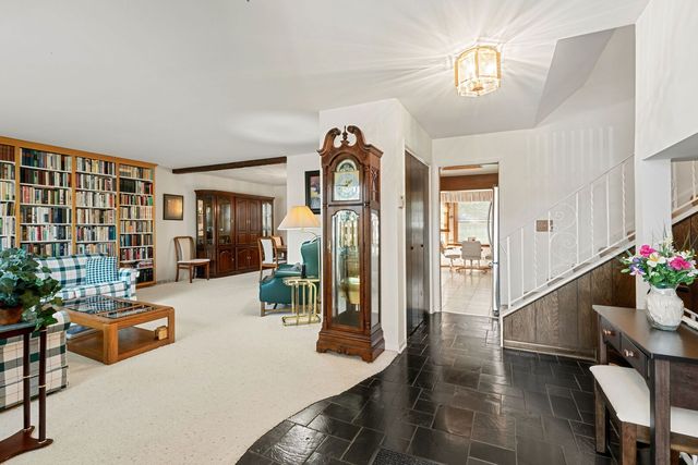 9732 Kildare Avenue, Skokie, IL 60076