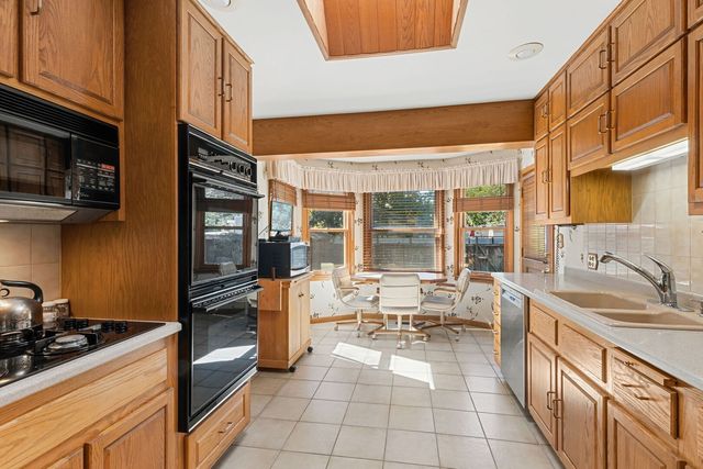 9732 Kildare Avenue, Skokie, IL 60076