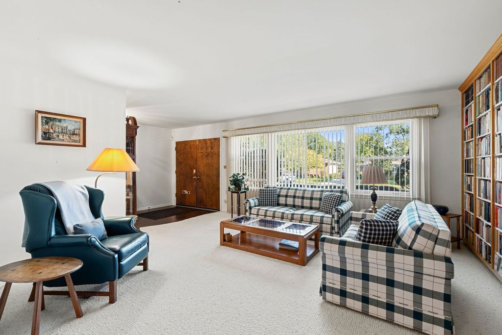 9732 Kildare Avenue, Skokie, IL 60076 — photo 5