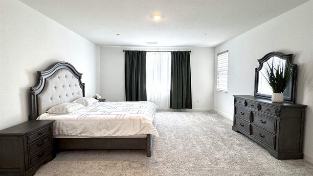 1072 Blue Range Way, Roseville, CA 95747