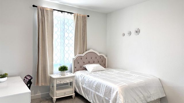 1072 Blue Range Way, Roseville, CA 95747