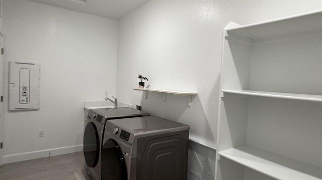 1072 Blue Range Way, Roseville, CA 95747