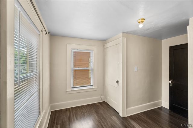 158 Baldwin Ave, Syracuse, NY 13205