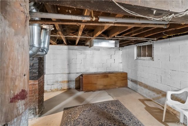 158 Baldwin Ave, Syracuse, NY 13205