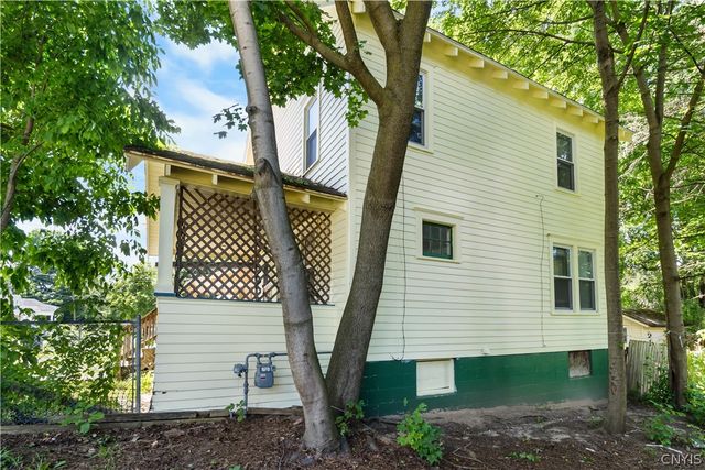 158 Baldwin Ave, Syracuse, NY 13205
