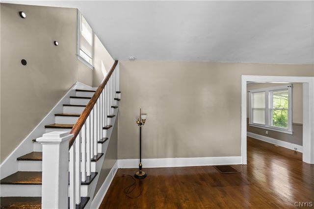 158 Baldwin Ave, Syracuse, NY 13205