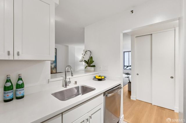 900 Bush Street 512, San Francisco, CA 94109