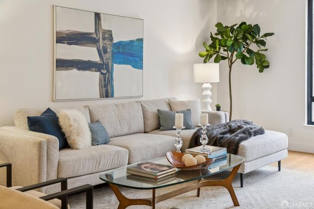 900 Bush Street 512, San Francisco, CA 94109