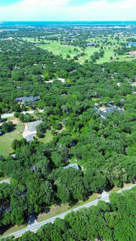 2101 Fawkes Lane, Keller, TX 76262