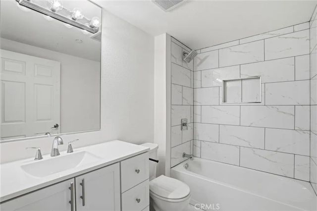 5831 Seawalk 240, Playa Vista, CA 90094