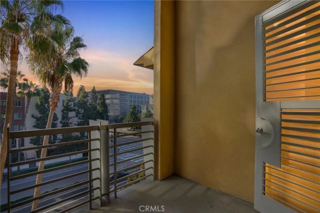 5831 Seawalk 240, Playa Vista, CA 90094