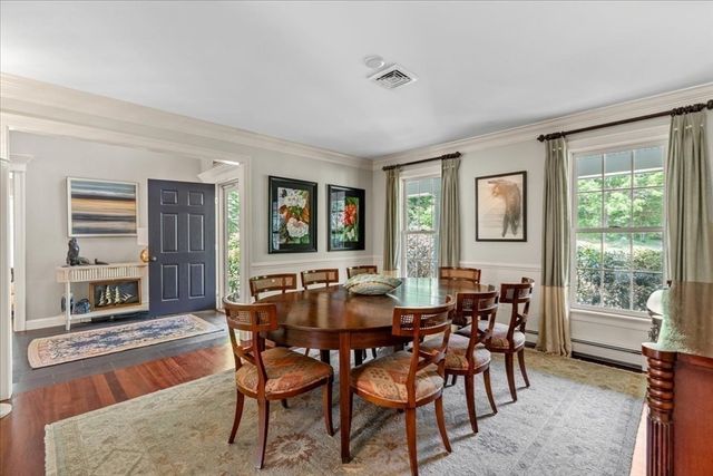 92 Cross St, Marshfield, MA 02050