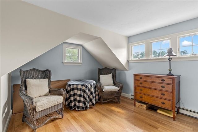 92 Cross St, Marshfield, MA 02050