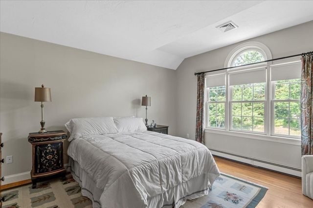 92 Cross St, Marshfield, MA 02050