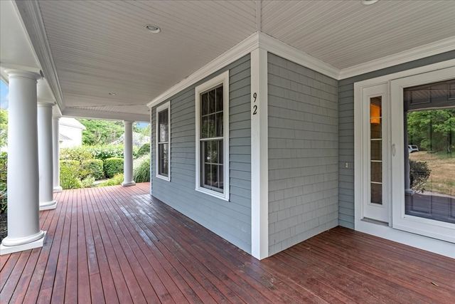 92 Cross St, Marshfield, MA 02050