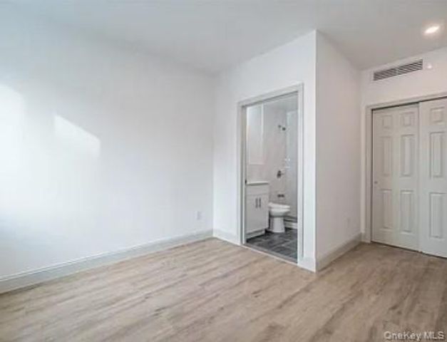 88-56 162nd Street 2D, Jamaica, NY 11432