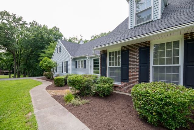 5111 S BROCK RODGERS RD, Columbia, MO 65201