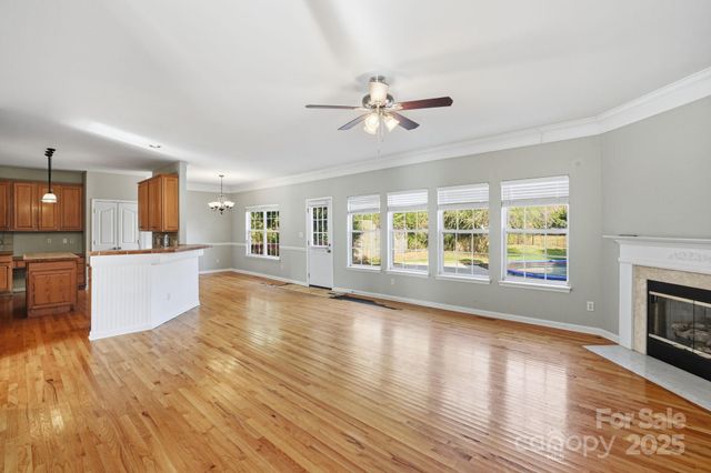 11023 Sycamore Club Drive, Charlotte, NC 28227