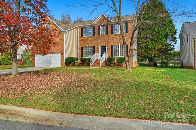 11023 Sycamore Club Drive, Charlotte, NC 28227
