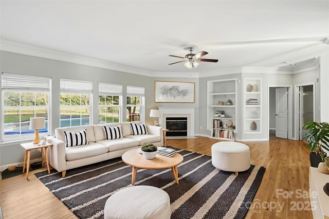 11023 Sycamore Club Drive, Charlotte, NC 28227