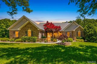 3228 Green Trails Court, Wentzville, MO 63385