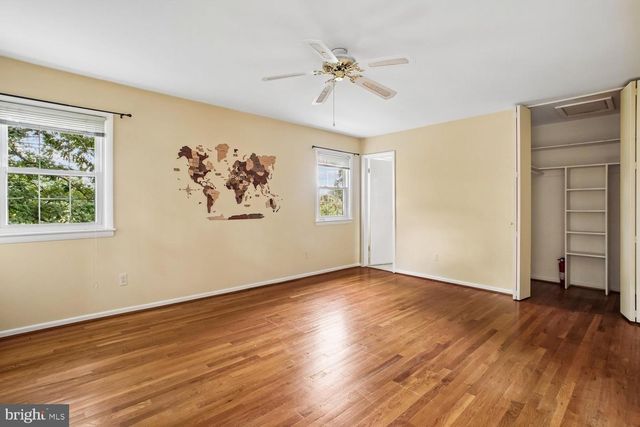 8352 ORANGE CT, Alexandria, VA 22309