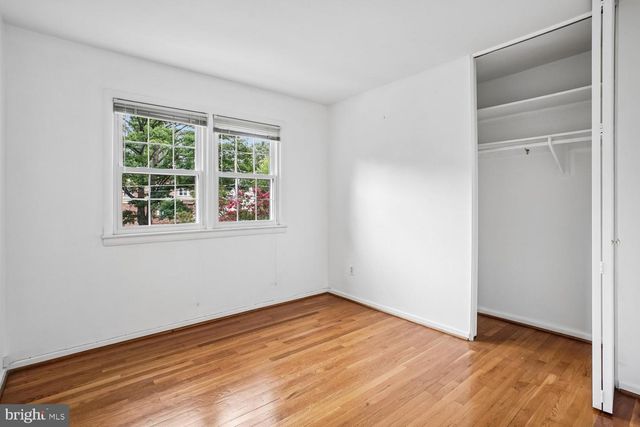 8352 ORANGE CT, Alexandria, VA 22309