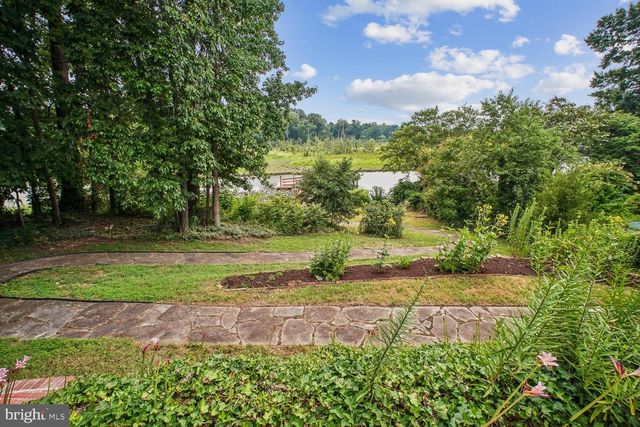 8352 ORANGE CT, Alexandria, VA 22309