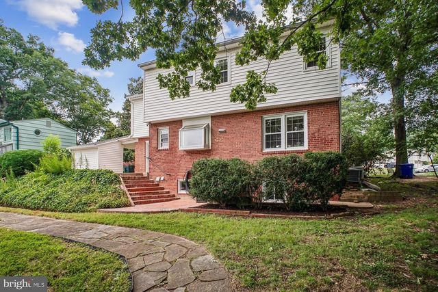 8352 ORANGE CT, Alexandria, VA 22309