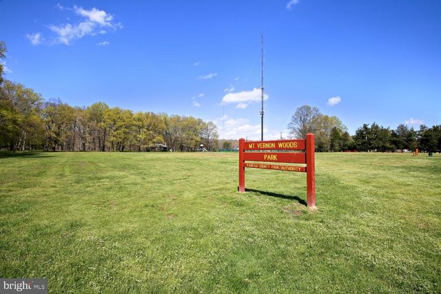 8352 ORANGE CT, Alexandria, VA 22309