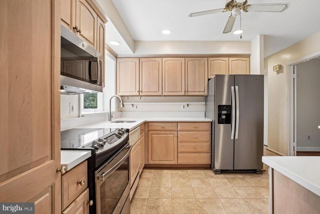 8352 ORANGE CT, Alexandria, VA 22309