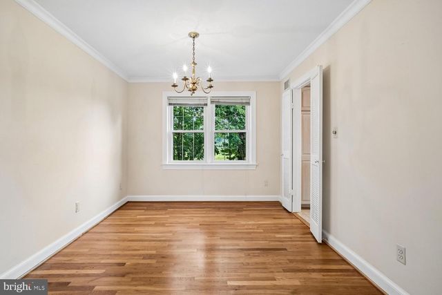 8352 ORANGE CT, Alexandria, VA 22309