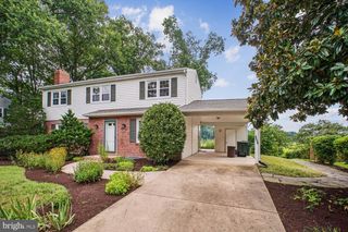 8352 ORANGE CT, Alexandria, VA 22309