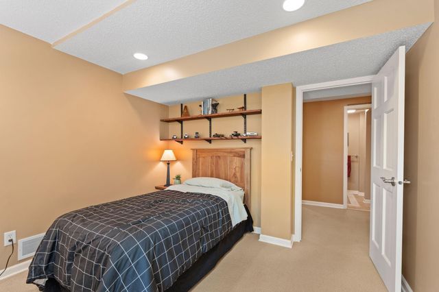 15005 Ironwood Court, Eden Prairie, MN 55346