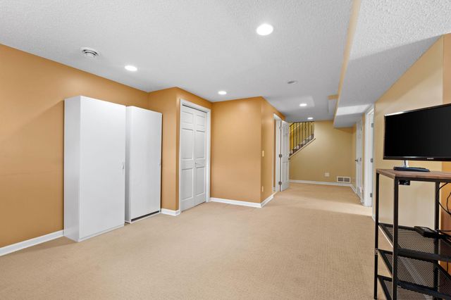 15005 Ironwood Court, Eden Prairie, MN 55346
