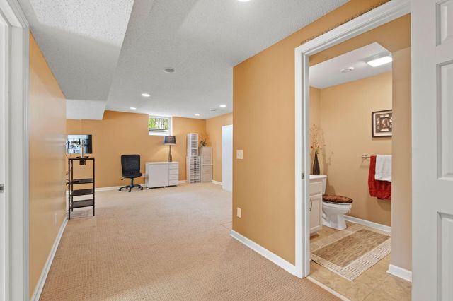 15005 Ironwood Court, Eden Prairie, MN 55346