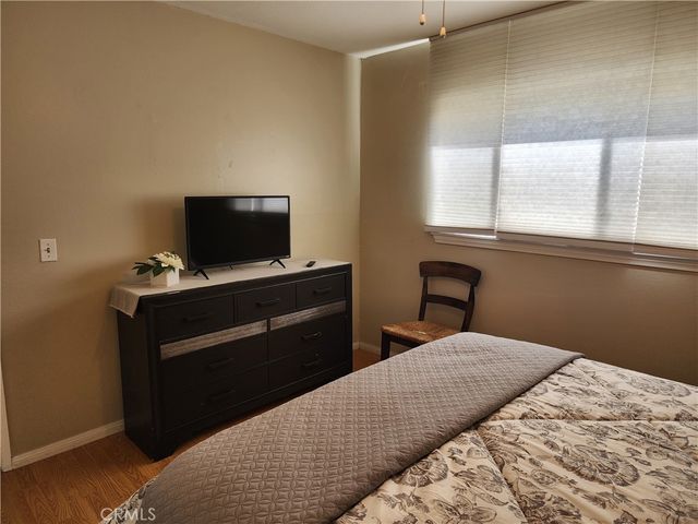 2904 Peppertree Lane, Costa Mesa, CA 92626