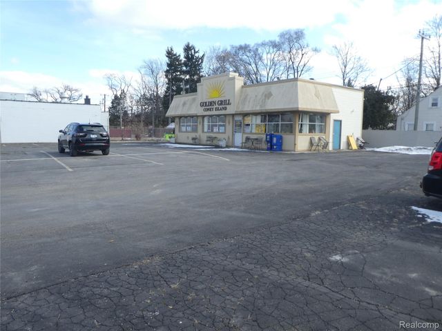 25385 5 Mile Road, Redford Charter Township, MI 48239