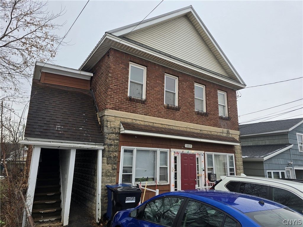 1017 Milton Avenue, Syracuse, NY 13204