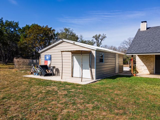 2742 County Road 111, Lampasas, TX 76550