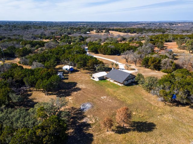 2742 County Road 111, Lampasas, TX 76550
