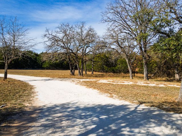 2742 County Road 111, Lampasas, TX 76550