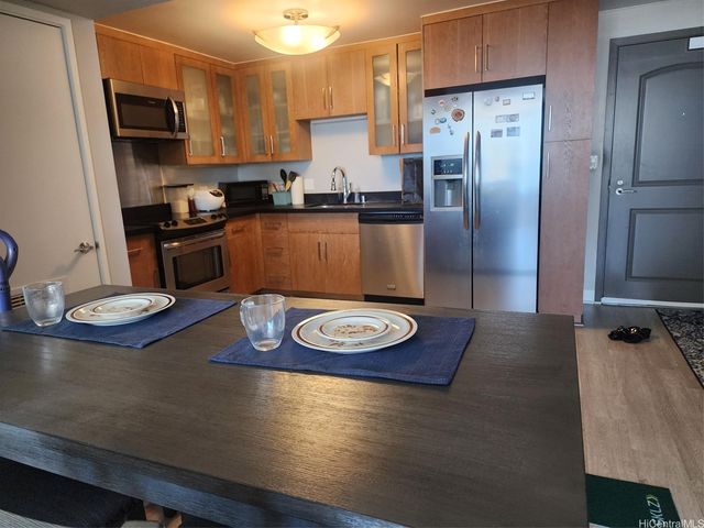 1009 Kapiolani Boulevard 2209, Honolulu, HI 96814