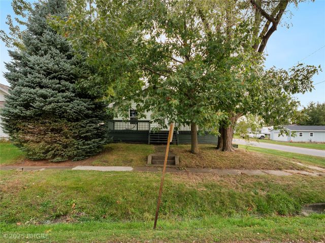 216 2nd Street SW, Melcher Dallas, IA 50163