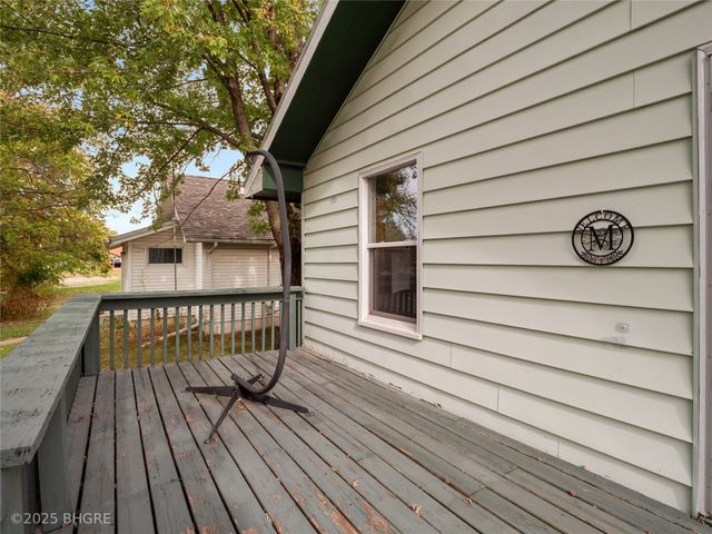 216 2nd Street SW, Melcher Dallas, IA 50163