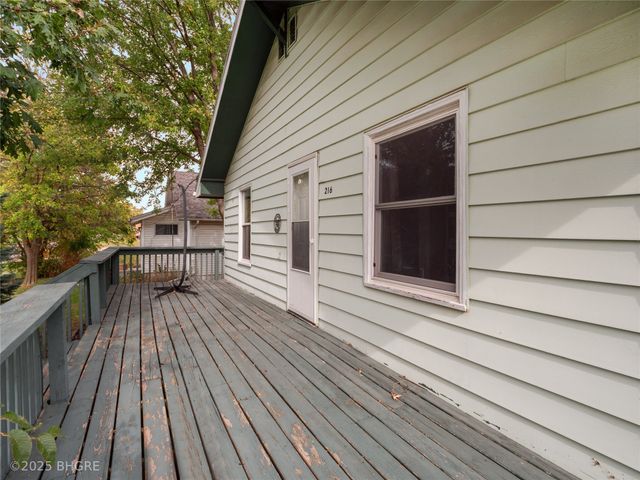 216 2nd Street SW, Melcher Dallas, IA 50163